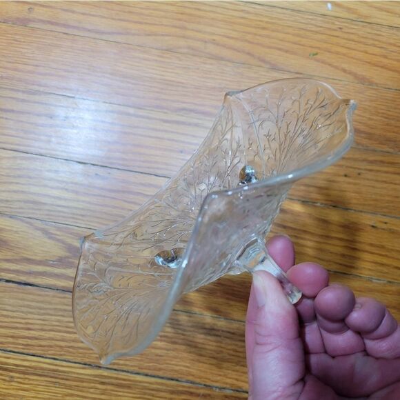 Lancaster Glass 3 Footed Bowl - Picture 8 of 11